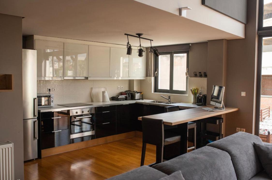 Appartement Minimal Brand New Loft Next To Subway Athènes